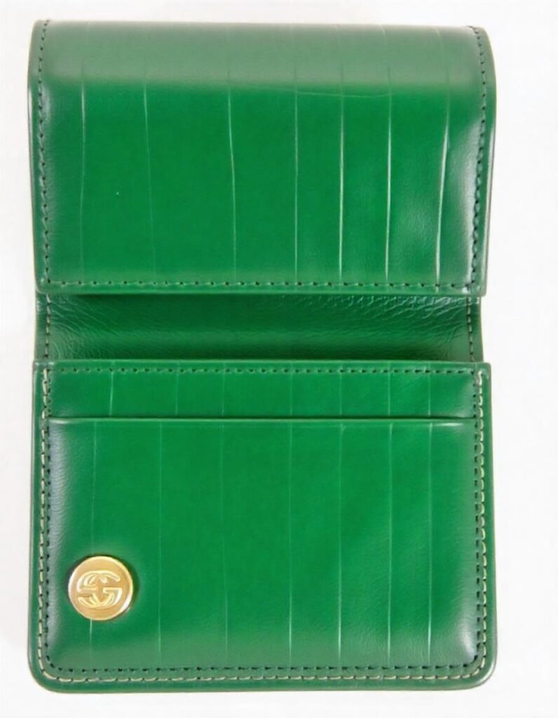 Green Gucci Wallet: The Power of Fashion in Making a Statement